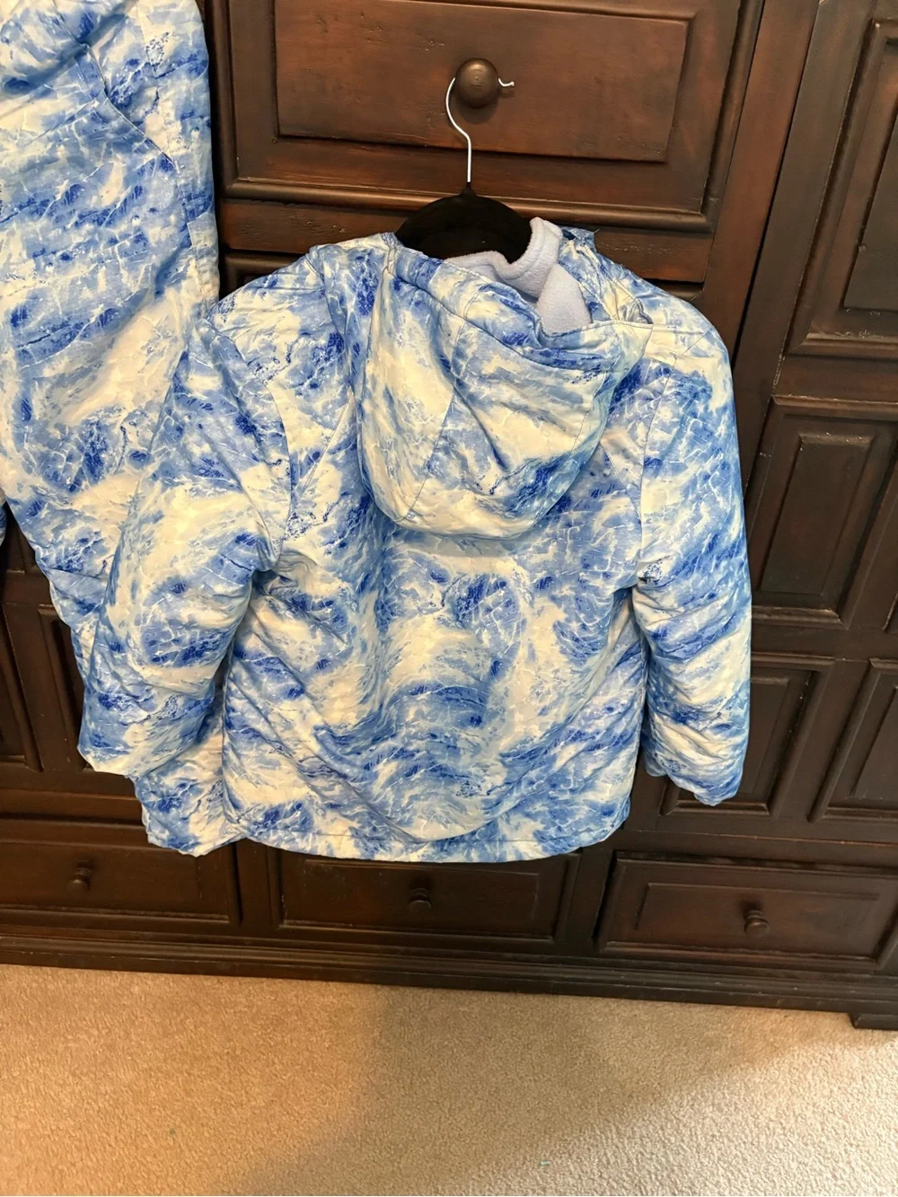 Children’s Place Ski Coat & Pants -10/12 in cloud print